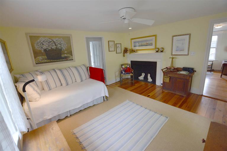 4 Quince St, Nantucket, MA 02554 - Photo 10
