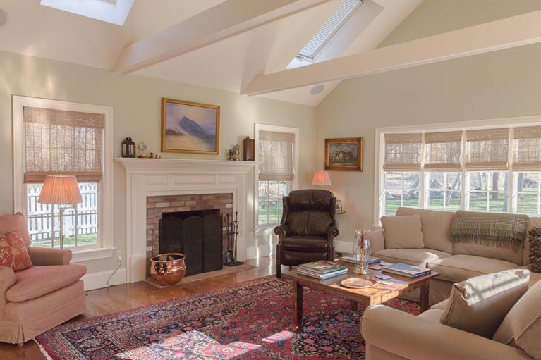 54 Rendezvous Ln, Barnstable, MA 02630 - Photo 2