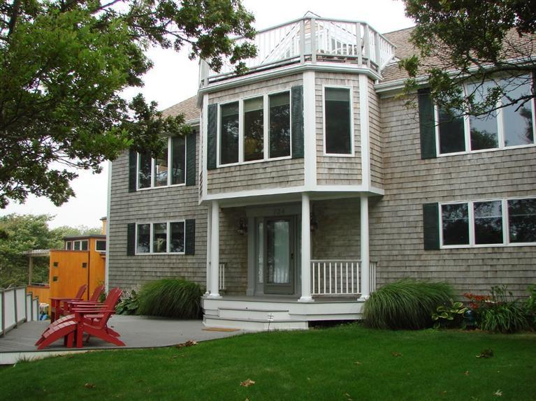 724 Commercial St, Provincetown, MA 02657 - Photo 1