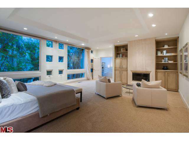 2539 BENEDICT CANYON Drive, Beverly Hills, CA 90210 - Photo 16