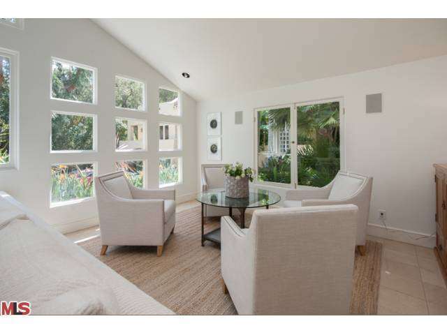 2539 BENEDICT CANYON Drive, Beverly Hills, CA 90210 - Photo 40