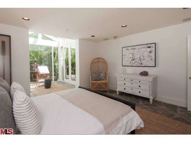 2539 BENEDICT CANYON Drive, Beverly Hills, CA 90210 - Photo 44