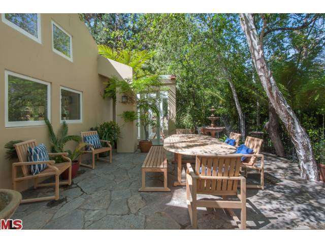 2539 BENEDICT CANYON Drive, Beverly Hills, CA 90210 - Photo 49
