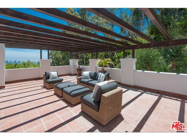 1328 BEVERLY GROVE Place, Beverly Hills, CA 90210 - Photo 21