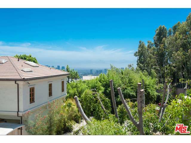 1328 BEVERLY GROVE Place, Beverly Hills, CA 90210 - Photo 24