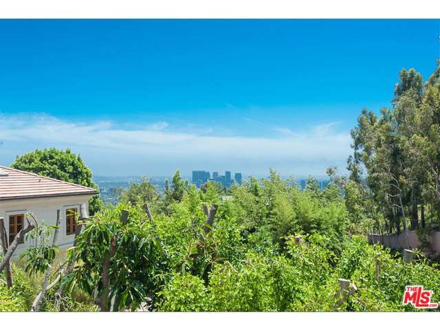 1328 BEVERLY GROVE Place, Beverly Hills, CA 90210 - Photo 3