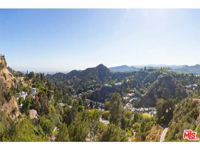 2545 BOWMONT Drive, Beverly Hills, CA 90210 - Photo 28