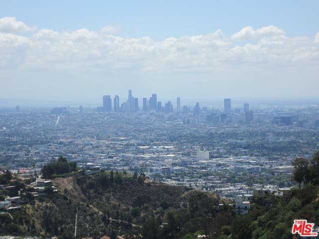 8599 APPIAN WAY, Los Angeles (City), CA 90046 - Photo 2