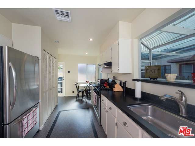 515 WESTMOUNT Drive, West Hollywood, CA 90048 - Photo 25