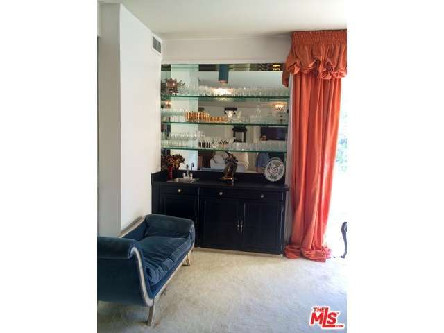 320 North MAPLE Drive, Beverly Hills, CA 90210 - Photo 4