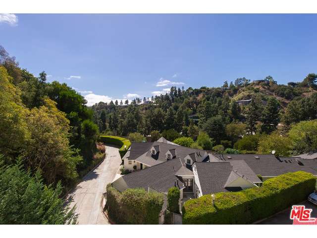 1642 LINDACREST Drive, Beverly Hills, CA 90210 - Photo 28