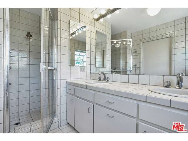 240 South CLARK Drive, Beverly Hills, CA 90211 - Photo 23