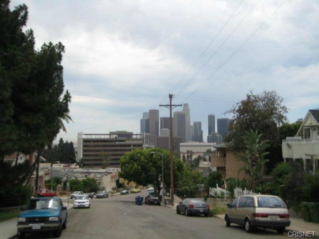 985 Everett Street, Los Angeles, CA 90026 - Photo 16