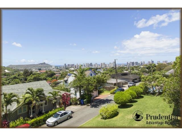 2664 Terrace Drive, Honolulu, HI 96822 - Photo 18