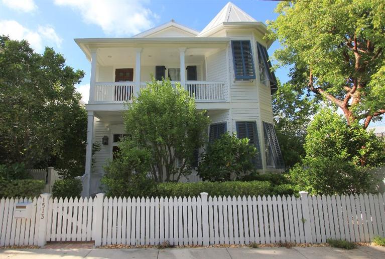 1513 Pine St, Key West, FL 33040 - Photo 1