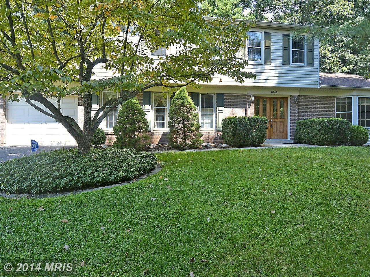 11909 VIEWCREST TER, SILVER SPRING, MD 20902 - Photo 0