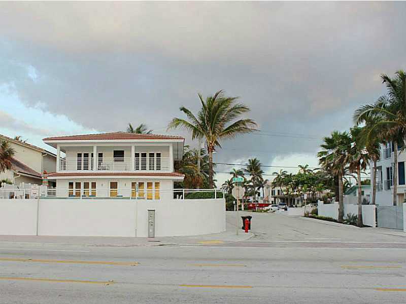 1515 N FT LAUDERDALE BEACH, Fort Lauderdale, FL 33304 - Photo 2