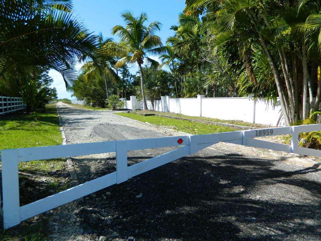 18959 PELICO Road, Sugarloaf Key, FL 33042 - Photo 60