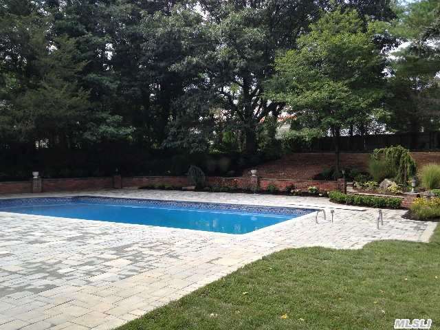 168 Cold Spring Rd, Syosset, NY 11791 - Photo 17