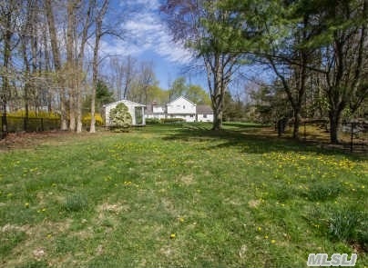 137 Old Field Rd, Old Field, NY 11733 - Photo 2