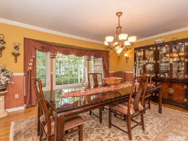 2 Stepping Stone Cres, Dix Hills, NY 11746 - Photo 6