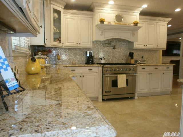 2331 Lincoln St, N. Bellmore, NY 11710 - Photo 8