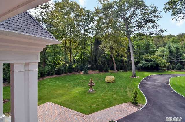 Private Rd, Oyster Bay Cove, NY 11771 - Photo 2