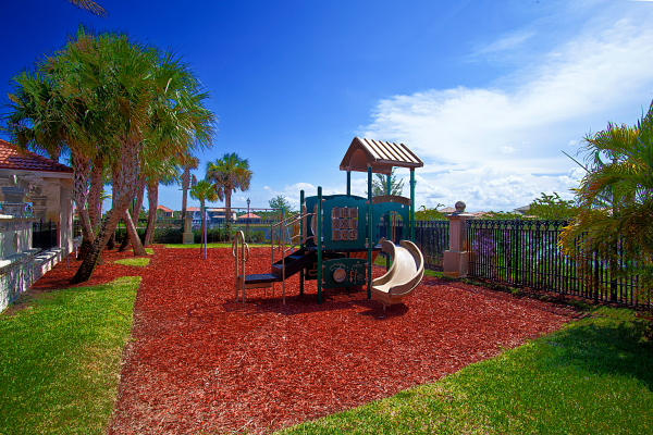 12109 Aviles Circle, Palm Beach Gardens, FL 33418 - Photo 31