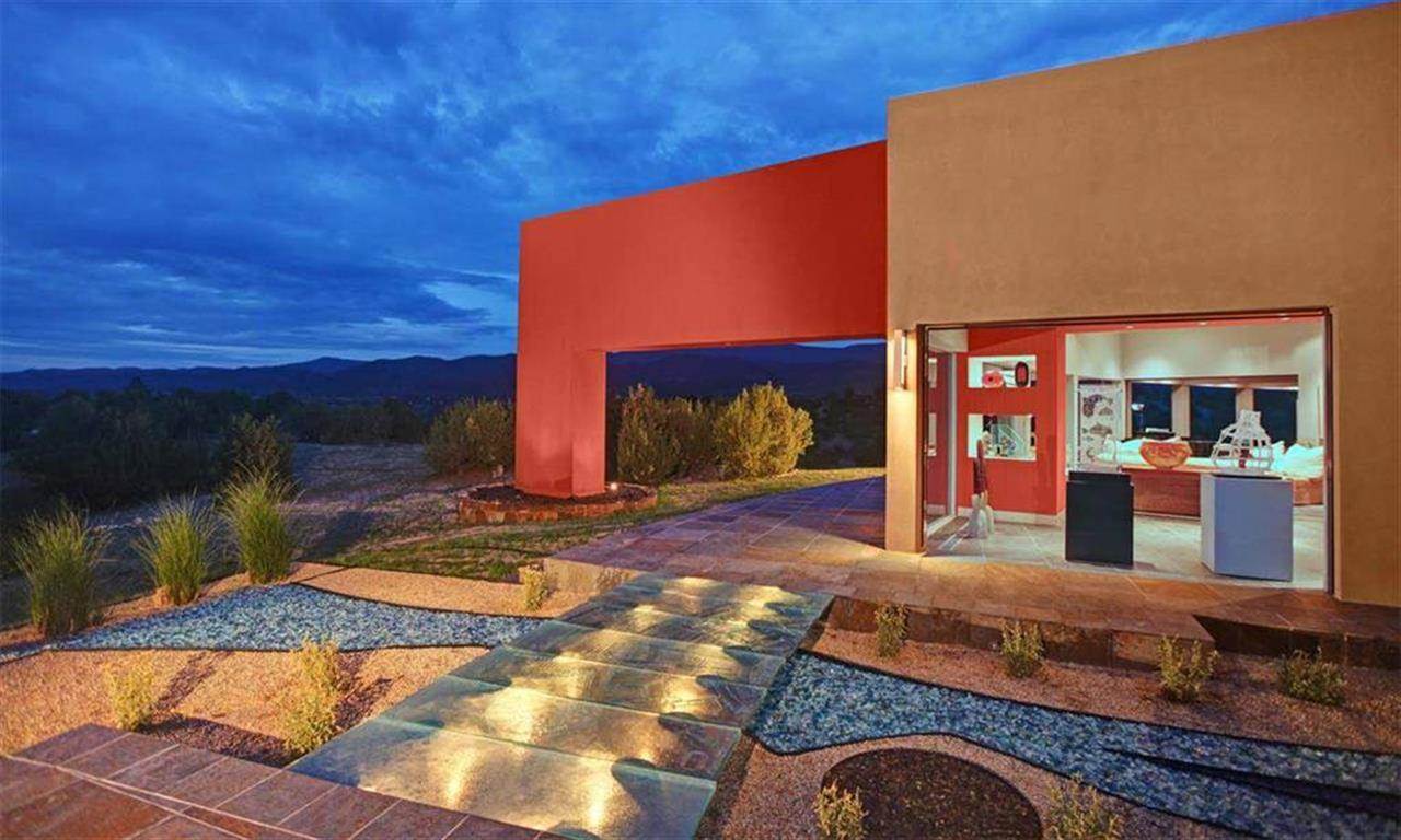 Casa de Vidrio, Santa Fe, NM 87506 - Photo 1
